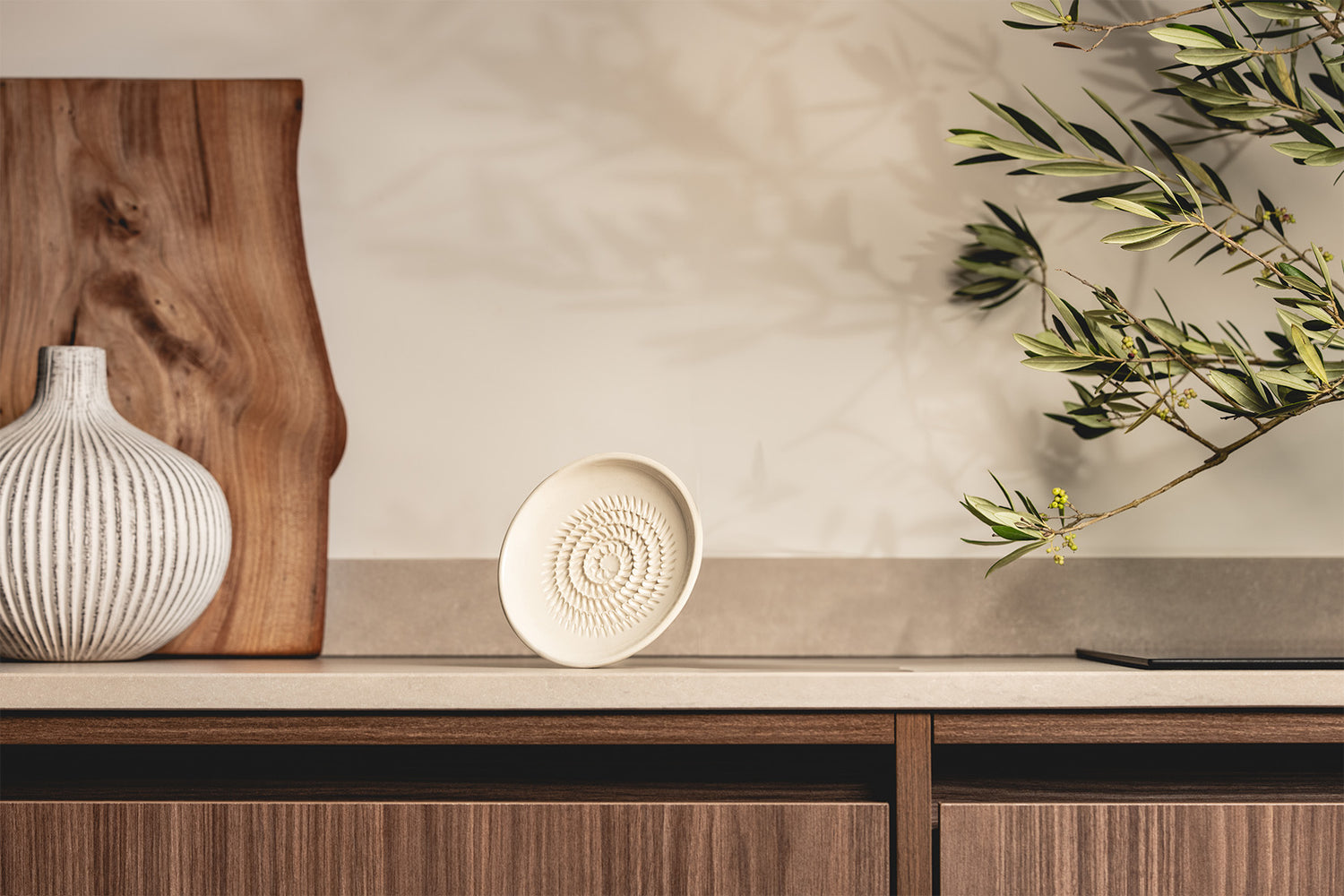 Raspbordje | Soft Ivory